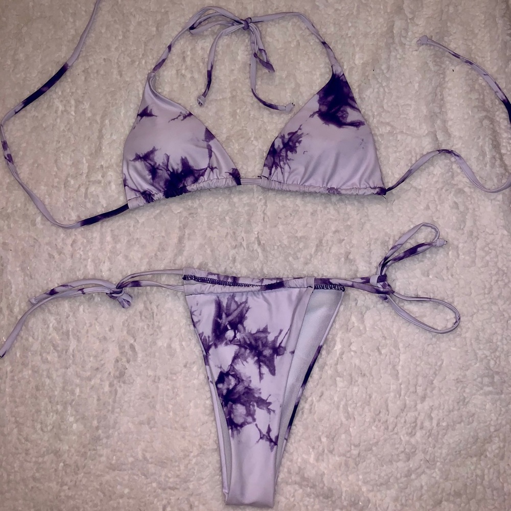 Women’s Tie Dye Bikini